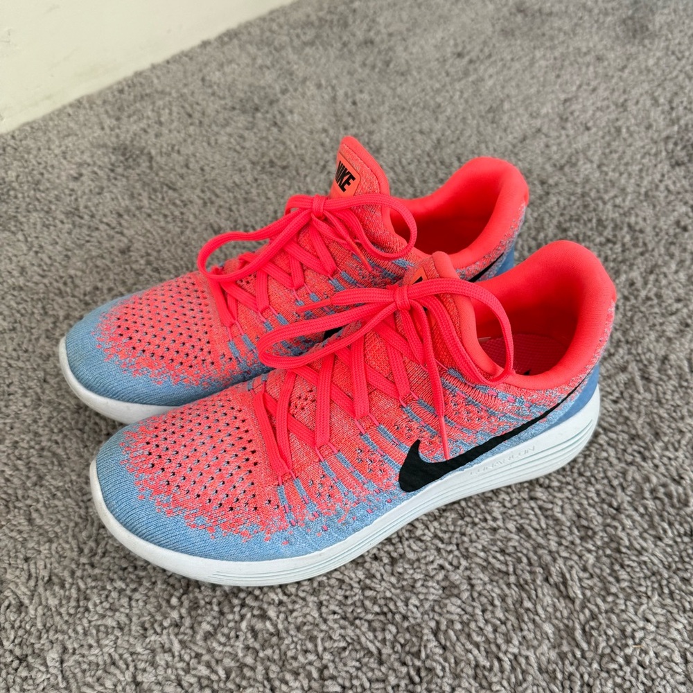 Nike shoes